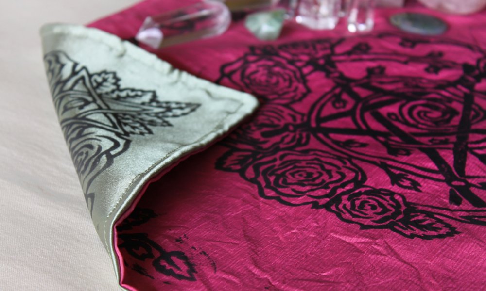 Pentagram and Roses Altar Cloth with Rosebud Spiral inspired by Greek Goddess Aphrodite - Pink Taffeta Altar Cloth showing Antique Green Satin Reverse Side - Hand Printed with Hand Carved Lino Stamp