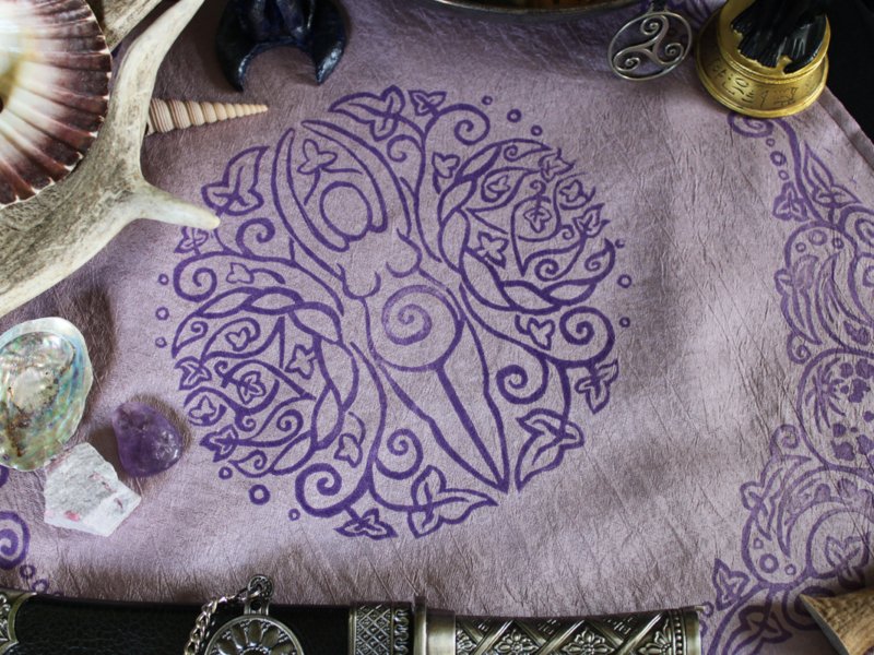 Spiral Goddess Altar Cloth Wiccan Mother Goddess with Triple Moon and Ivy Motif - Pale Purple Taffeta Cloth Close Up - Hand Printed with Hand Carved Lino Stamp